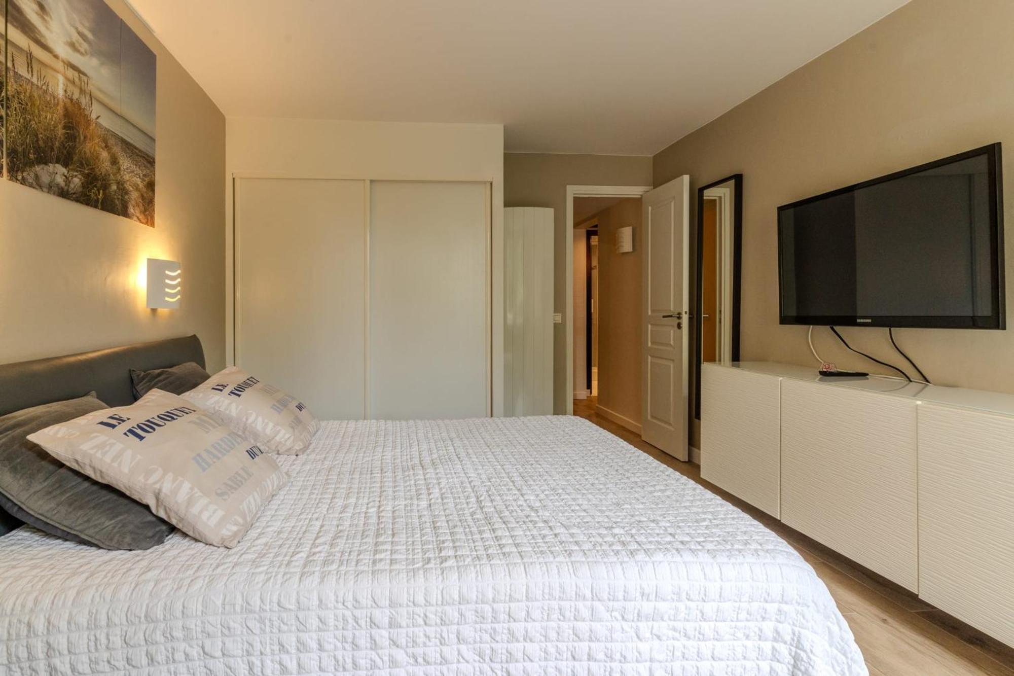 Very Nice Flat For 5 With Swimming Pool Tennis Court And Free Park Le Touquet Dış mekan fotoğraf